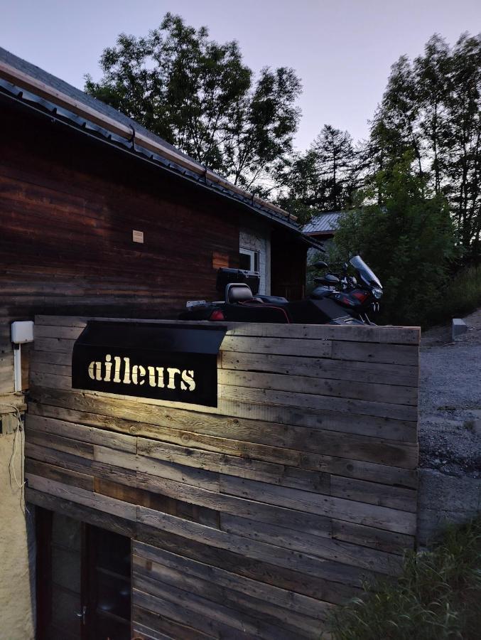 Chalet Ailleurs Appartement A Molines En Queyras Eksteriør billede