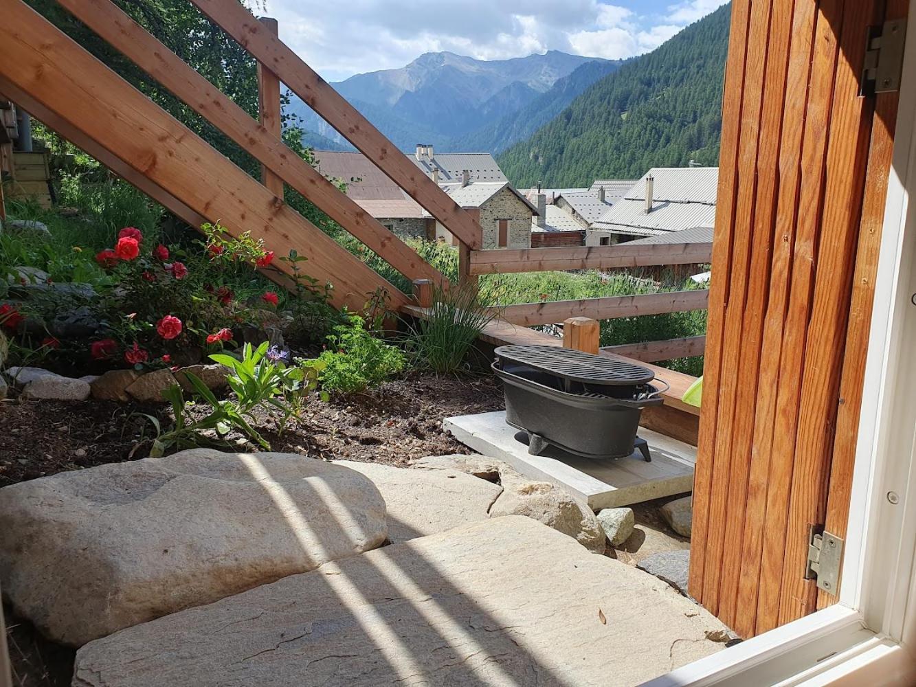 Chalet Ailleurs Appartement A Molines En Queyras Eksteriør billede