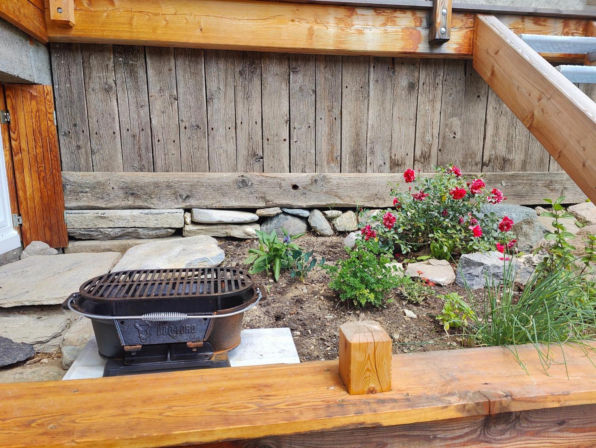 Chalet Ailleurs Appartement A Molines En Queyras Eksteriør billede